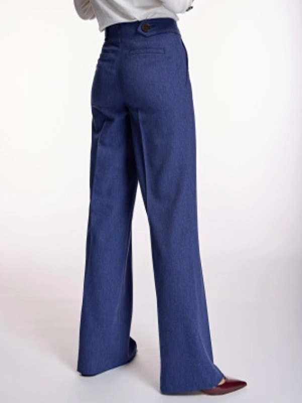 PANTALÓN AZUL ANCHO BOTONES AZULES