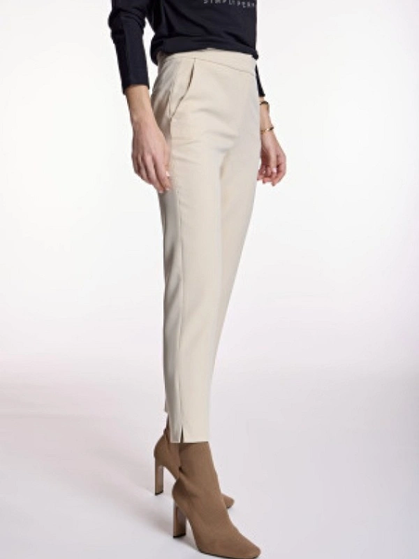 PANTALÓN BEIGE CHINO AC